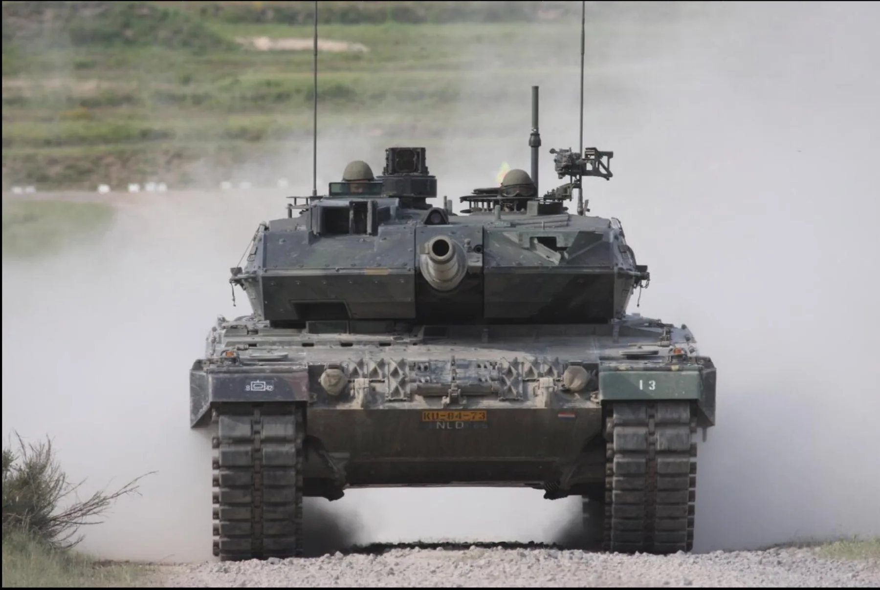 Tank van Defensie, uitsluitend ter illustratie